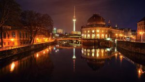 Übersetzungsbüro Berlin Deutsch Englisch Französisch Türkisch Italienisch